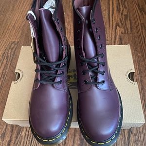 New, in box, purple 1460 doc martens . US 9/UK 7